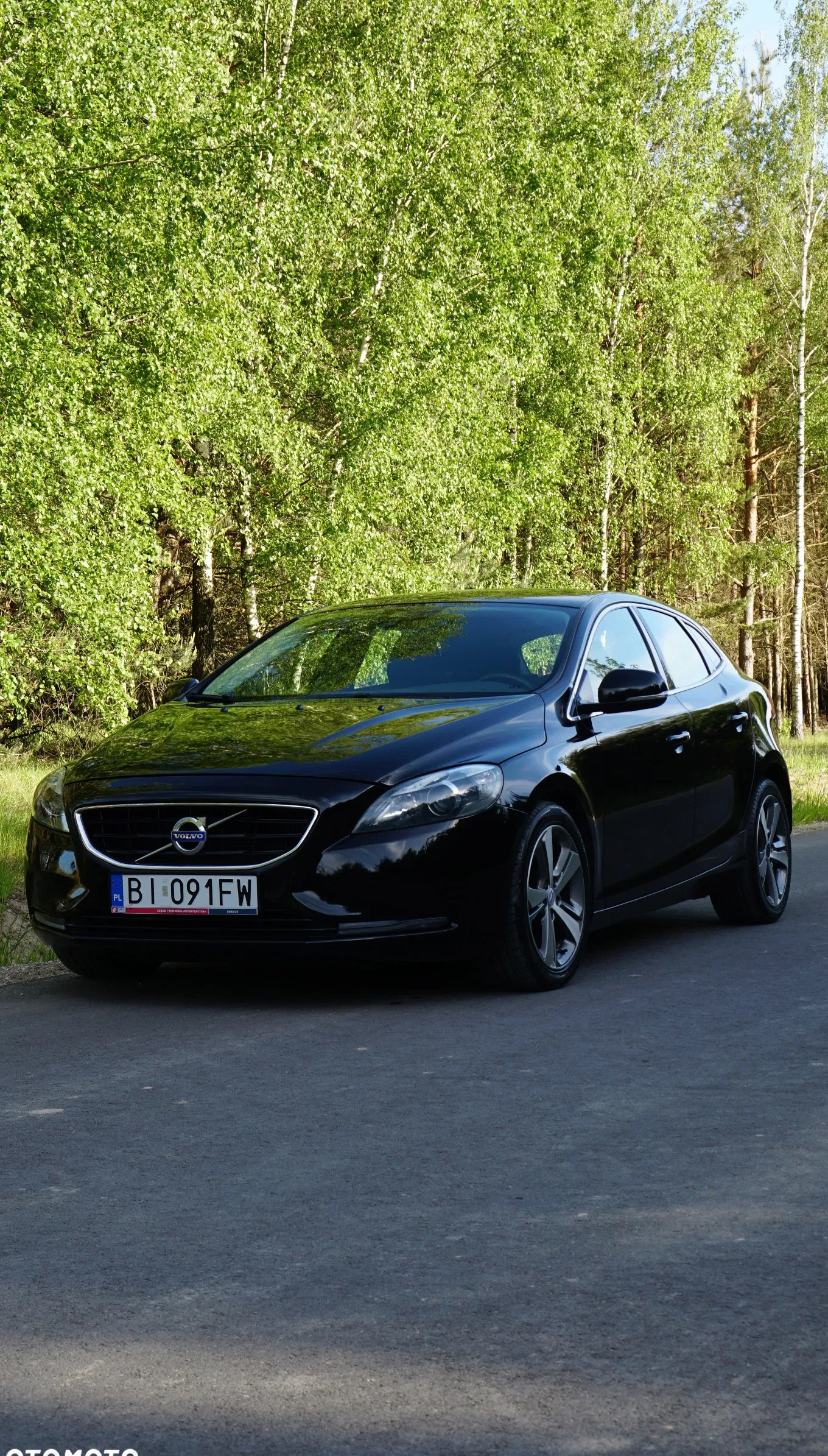 mazowieckie Volvo V40 cena 38500 przebieg: 256000, rok produkcji 2013 z Białystok